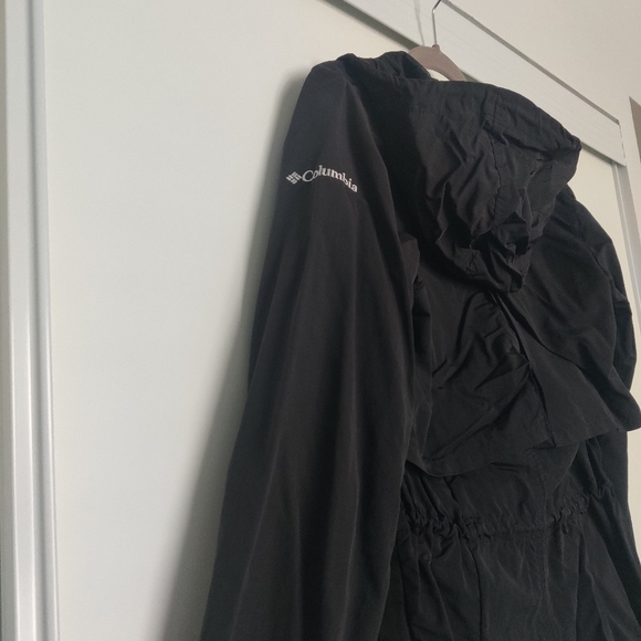 *Columbia Women’s Day Trippin’ Black Water-Repellent Jacket – XS - Picture 5 of 8